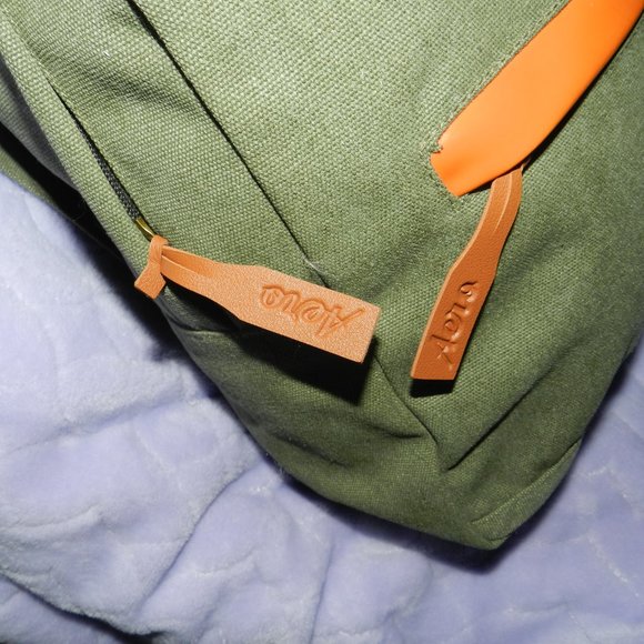 Aeropostale 18" Logo Canvas Backpack Olive Green Orange Leather NEW/NWT - Picture 5 of 15